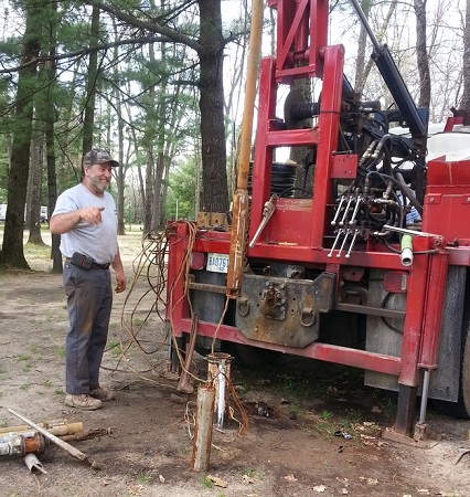 Thompon Well Drilling - Replace Pump Motor